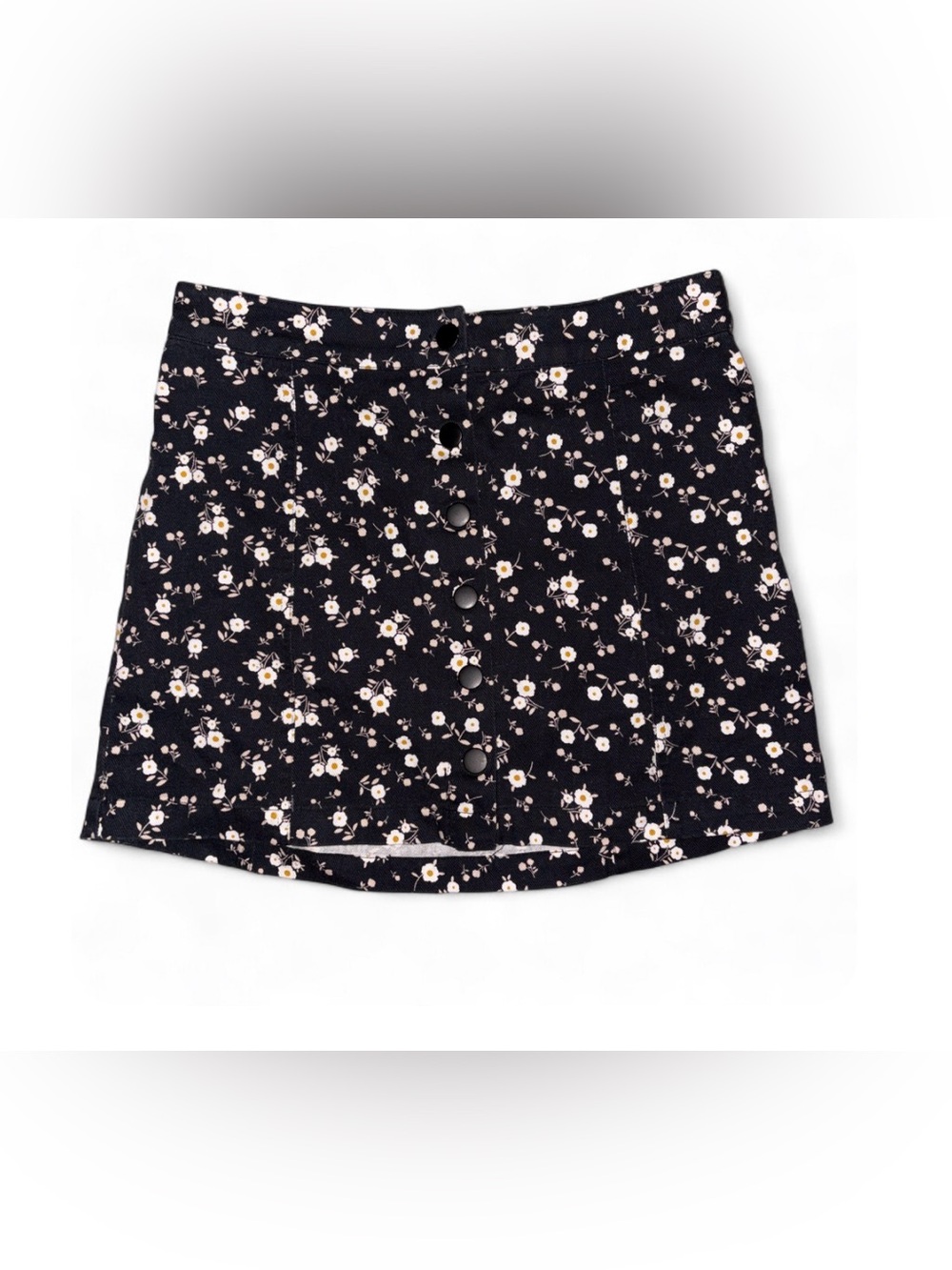 Sky and Sparrow Black Mini Skirt with White and Yellow Floral Print
